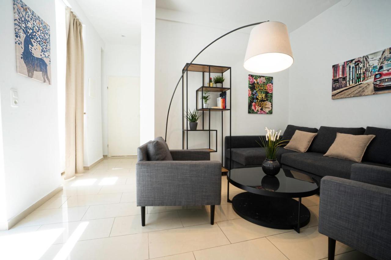 Chic Newly-Renovated Apartment Steps From Subway In Vienna'S Hernals District Exterior foto
